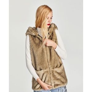 ZARA FAUX FUR JACKET VEST WITH HOOD